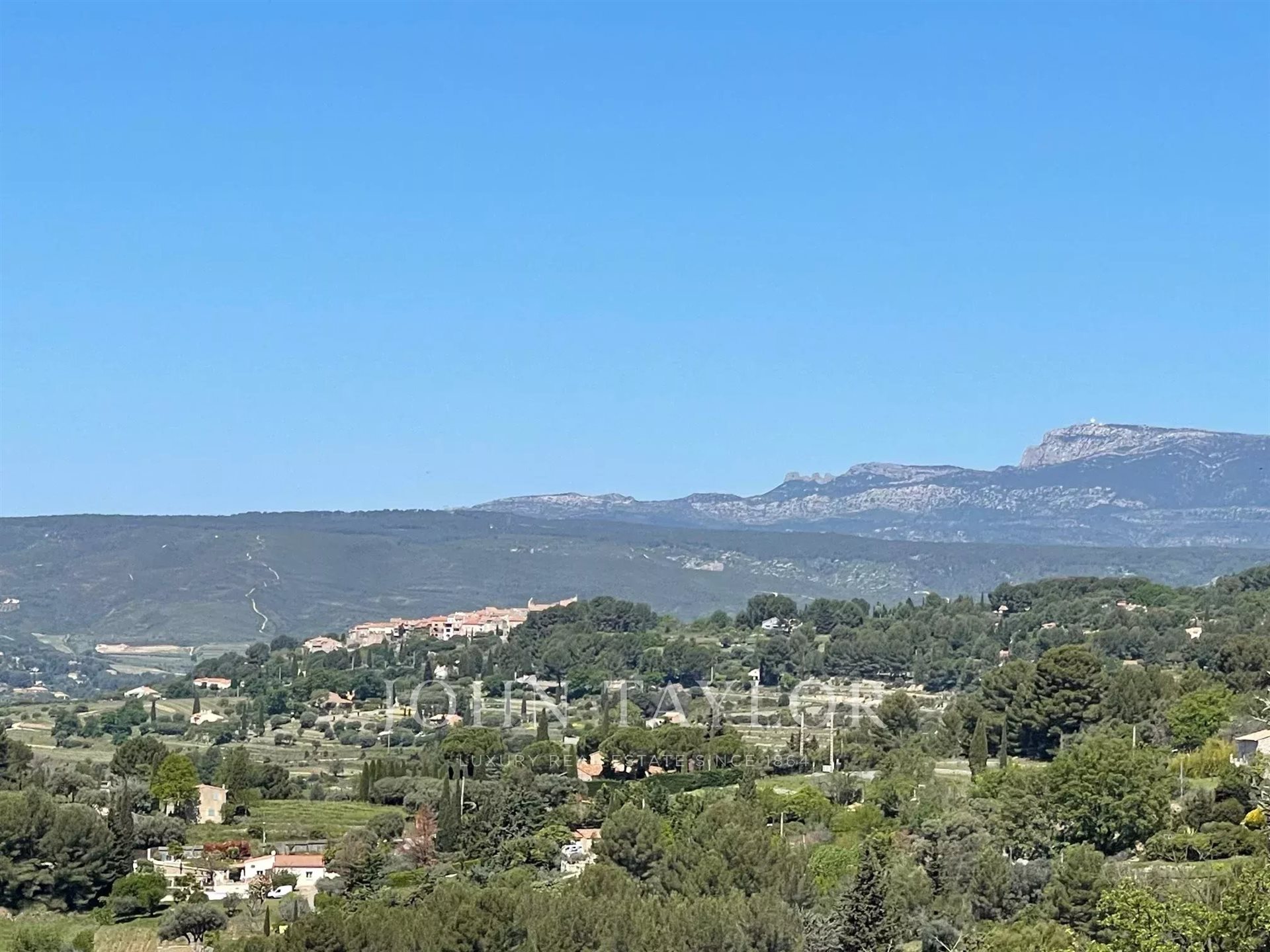 Maison à vendre, 197m², Le Beausset