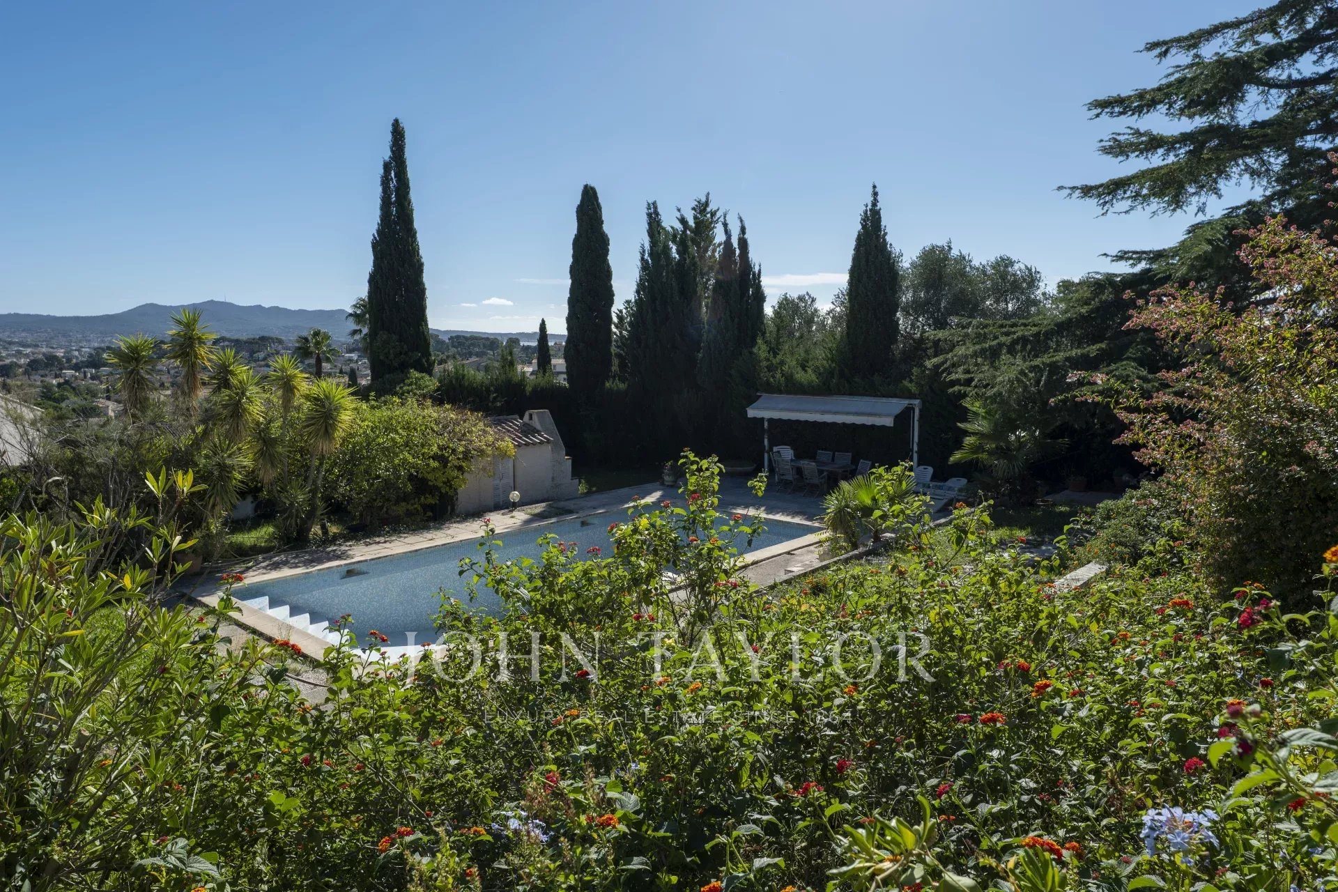 Maison à vendre, 217m², Sanary-sur-Mer