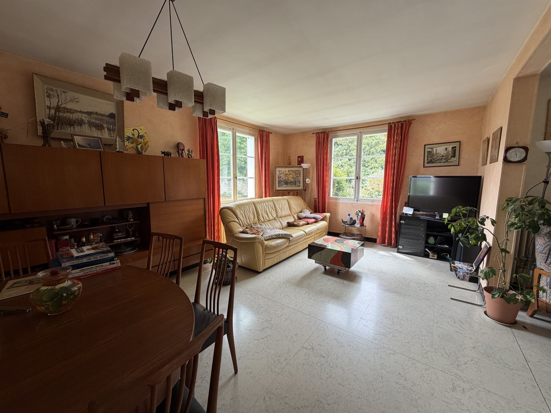 Maison à vendre, 110m², Thevet-Saint-Julien