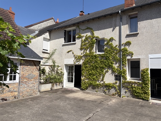 7 pièces 175 m² · à La Châtre · 175 m² · 199 900 €