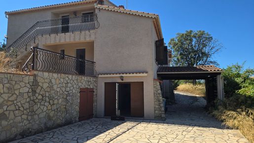 Maison 9 pièces 159 m² · à Saint-Raphaël · 159 m² · 530 000 €