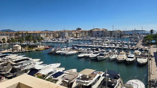 Appartement 5 pièces 122 m² · à Fréjus · 122 m² · 763 000 €