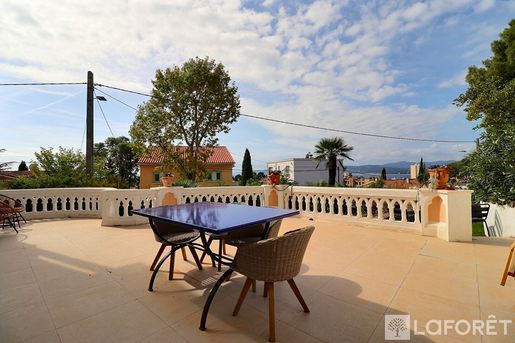 Appartement 4 pièces 125 m² · à Saint-Raphaël · 125 m² · 1 473 000 €