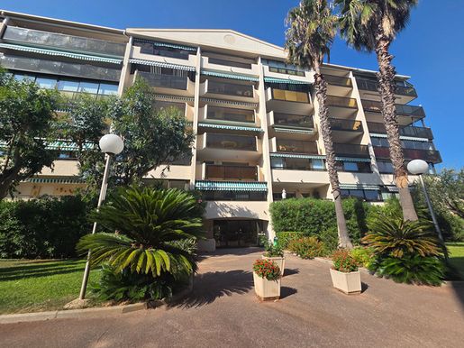 Appartement 26 m² · à Saint-Raphaël · 26 m² · 151 000 €