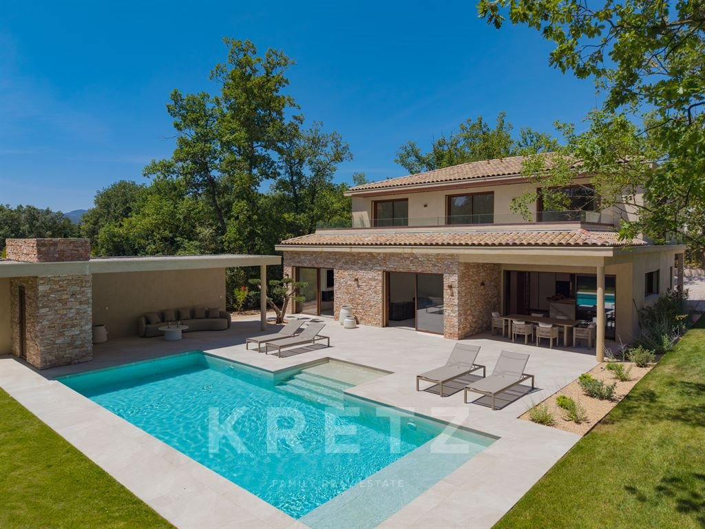 Maison à vendre, 250m², Tourrettes