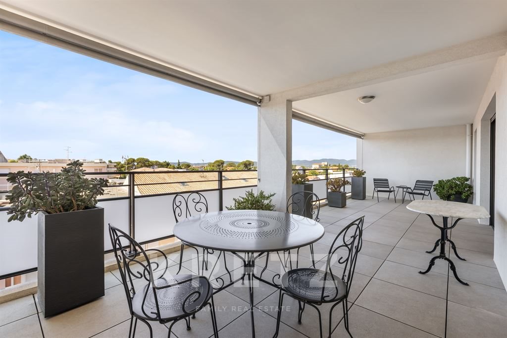 Appartement à vendre, 125m², Saint-Raphaël