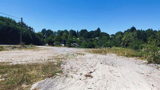 Terrain Industriel Et Artisanal 2206 M² 19250 Meymac 30 400 · 30 400 €