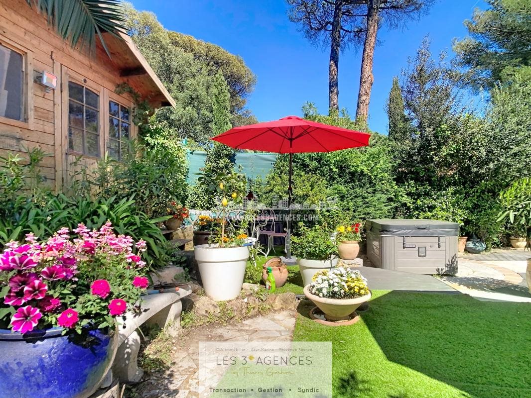 Maison à vendre, 100m², Gassin