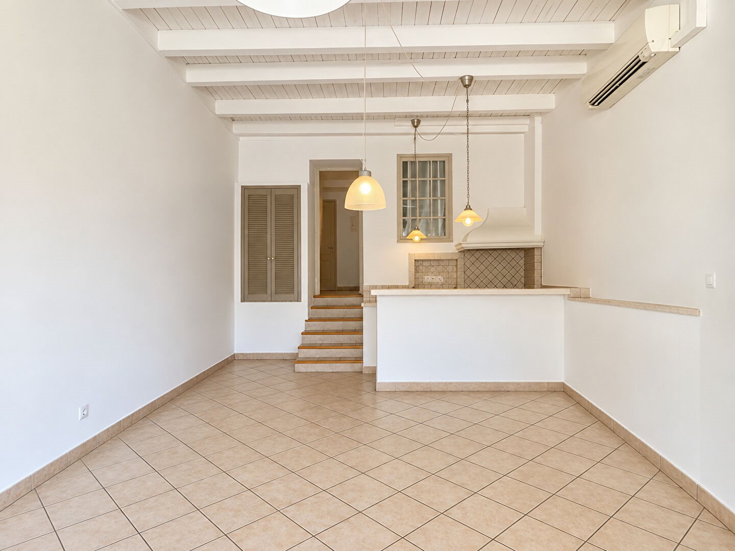 Appartement à louer, 49m², Lambesc