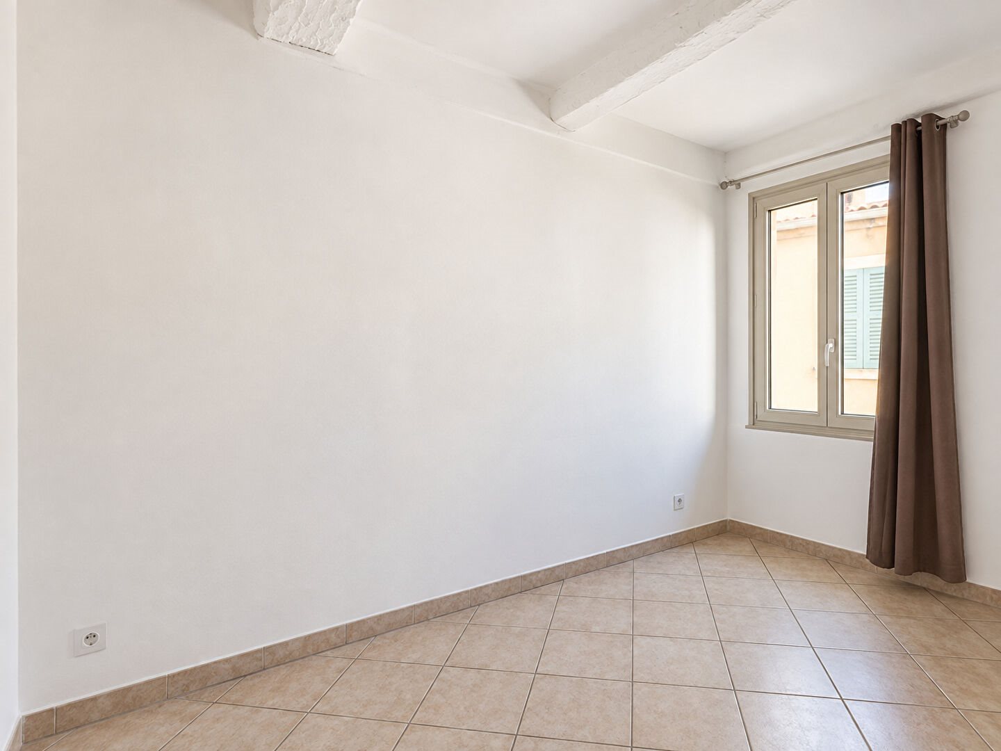 Appartement à louer, 49m², Lambesc