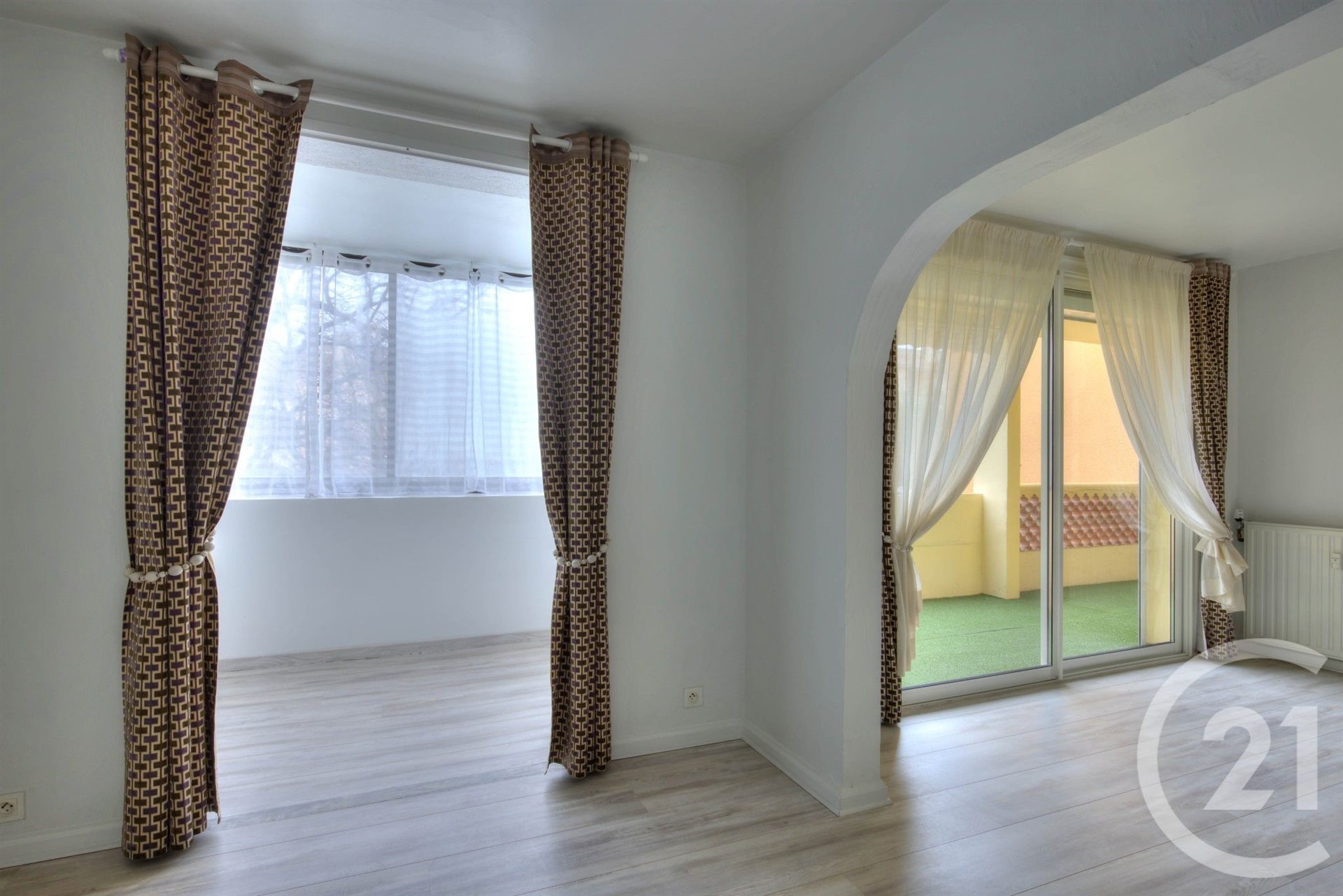 Appartement à vendre, 77m², Cogolin