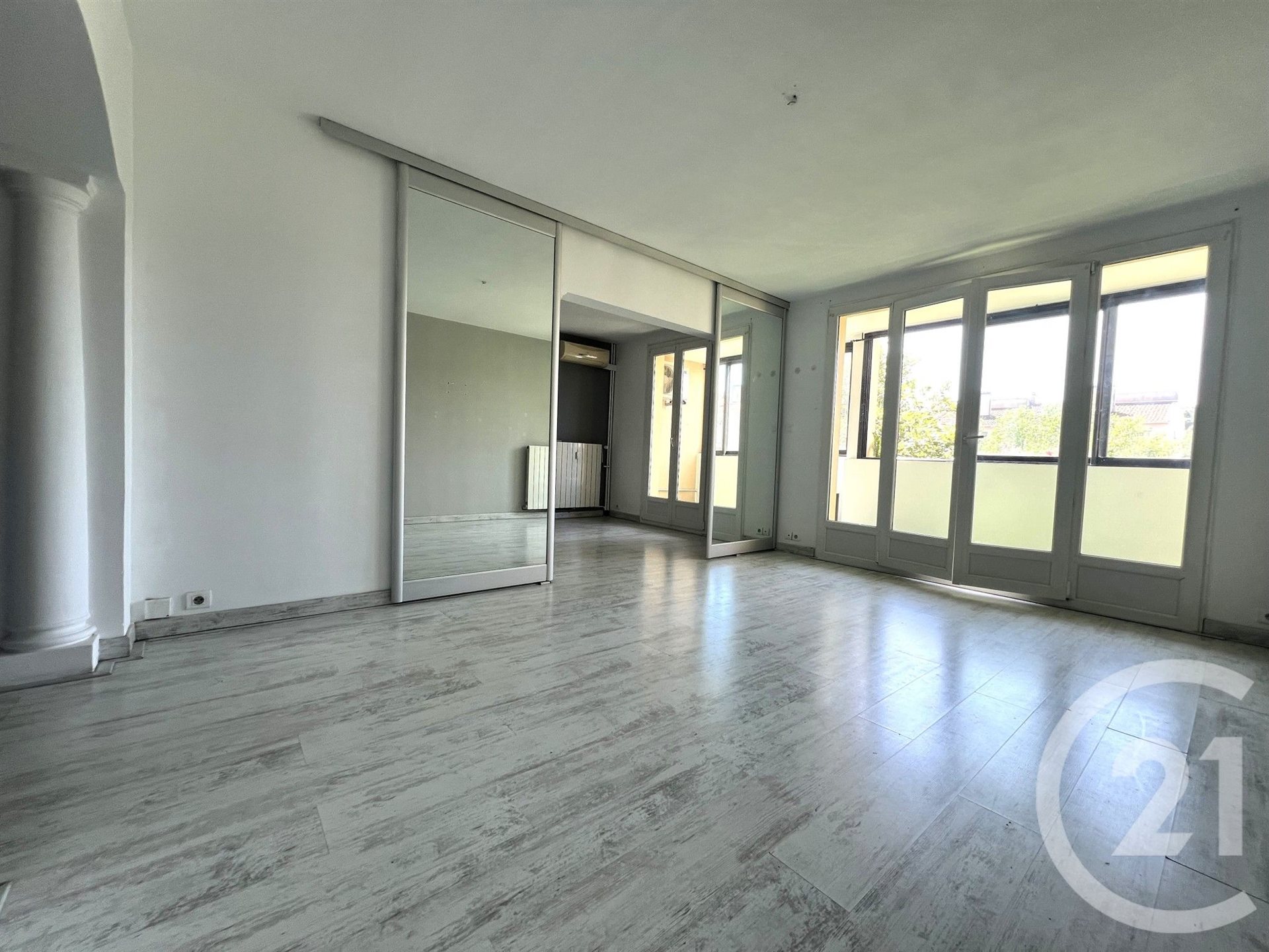 Appartement à vendre, 72m², Cogolin