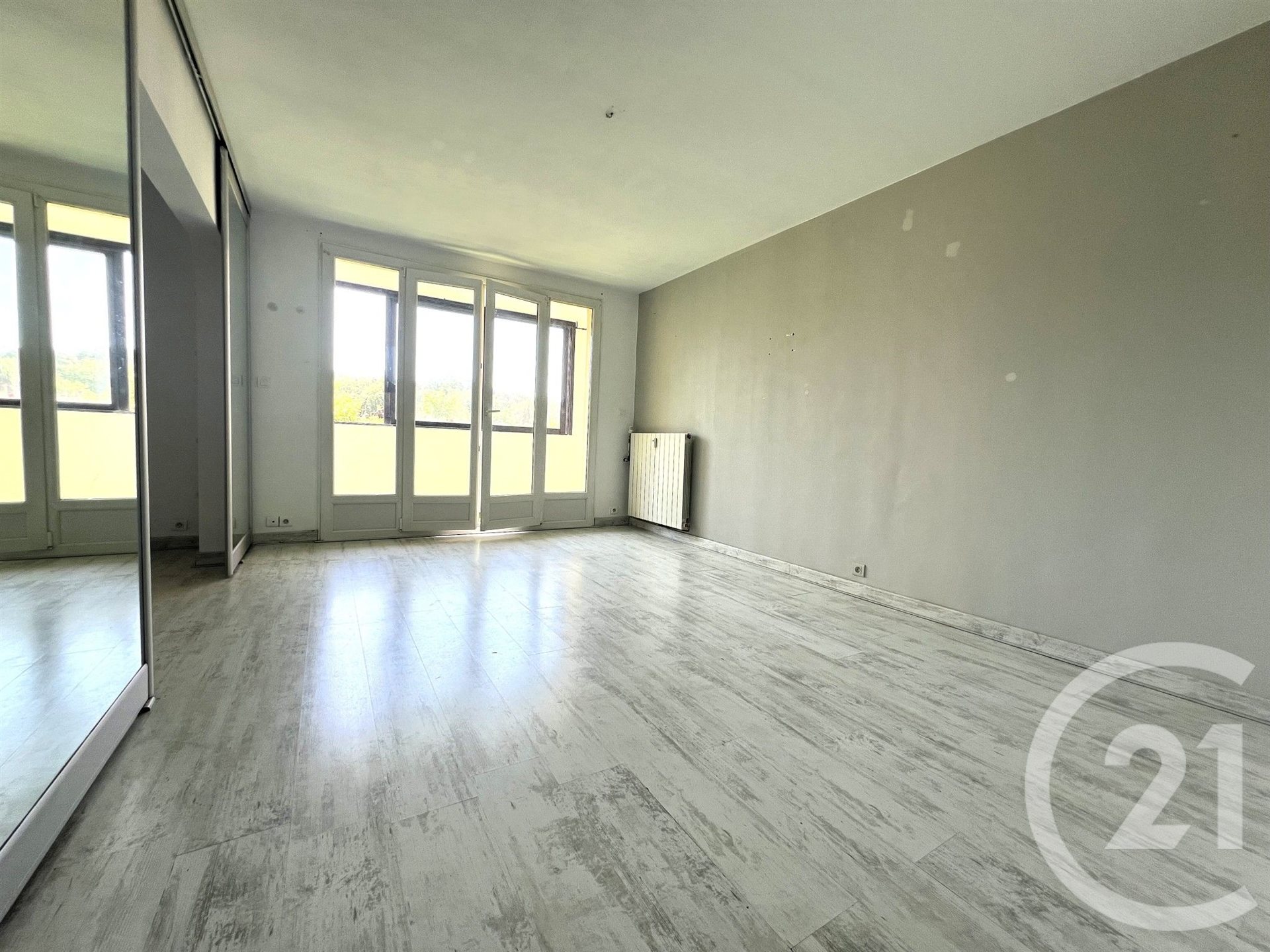 Appartement à vendre, 72m², Cogolin