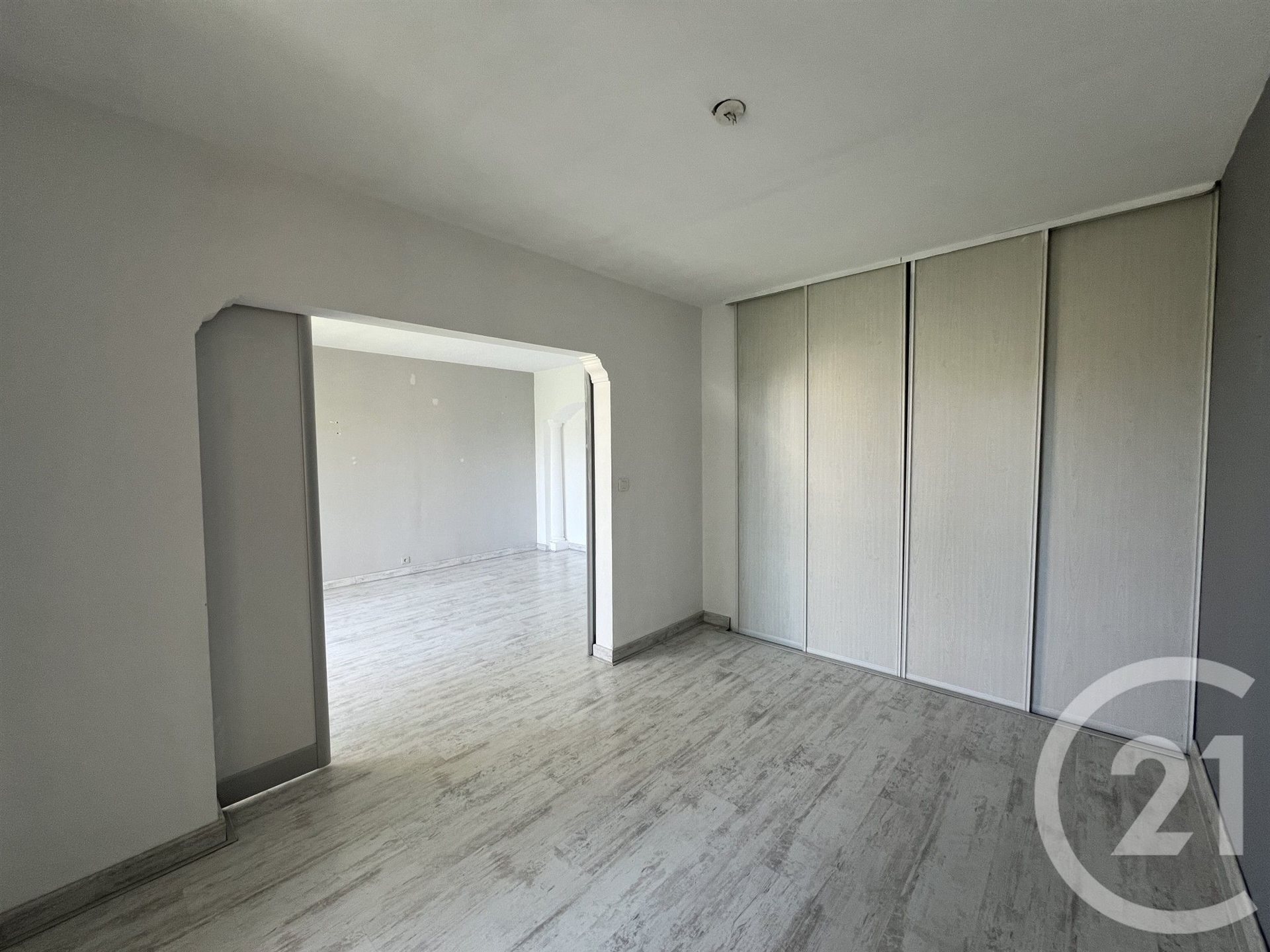 Appartement à vendre, 72m², Cogolin
