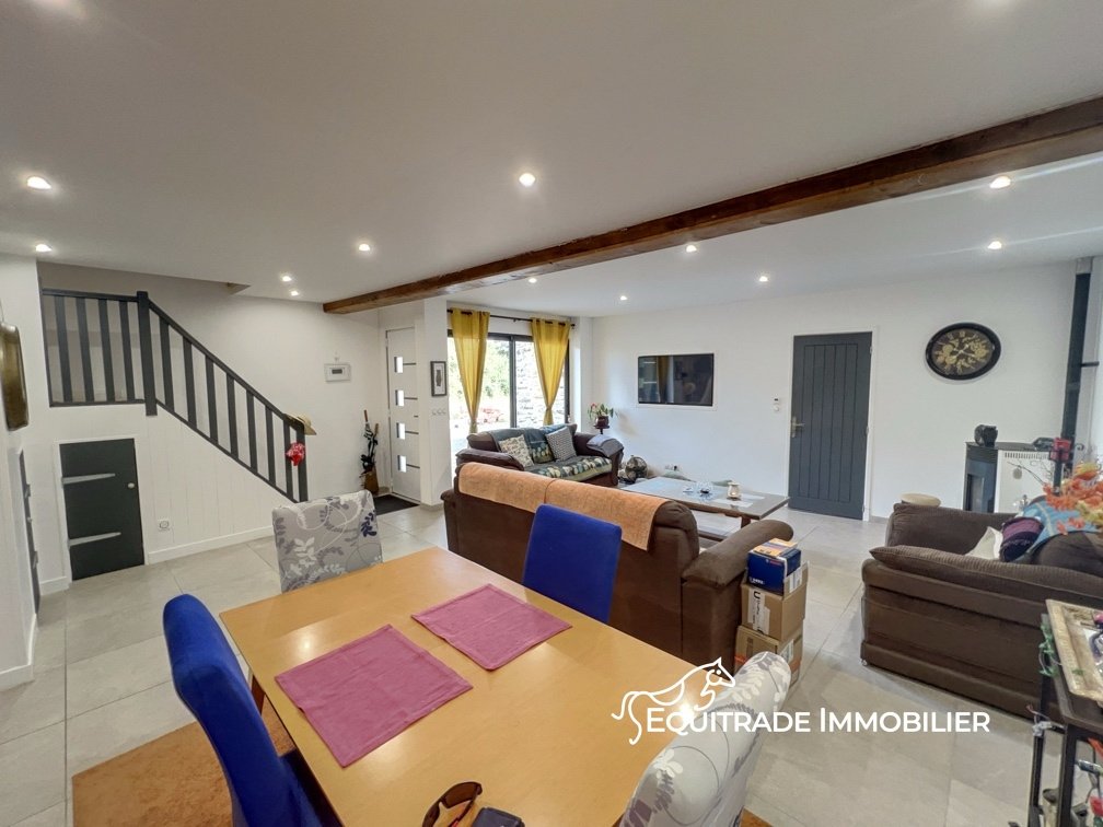 Maison à vendre, 190m², Boussac