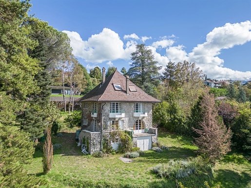 Maison 6 pièces 141 m² · à Thonon-les-Bains · 141 m² · 1 690 000 €