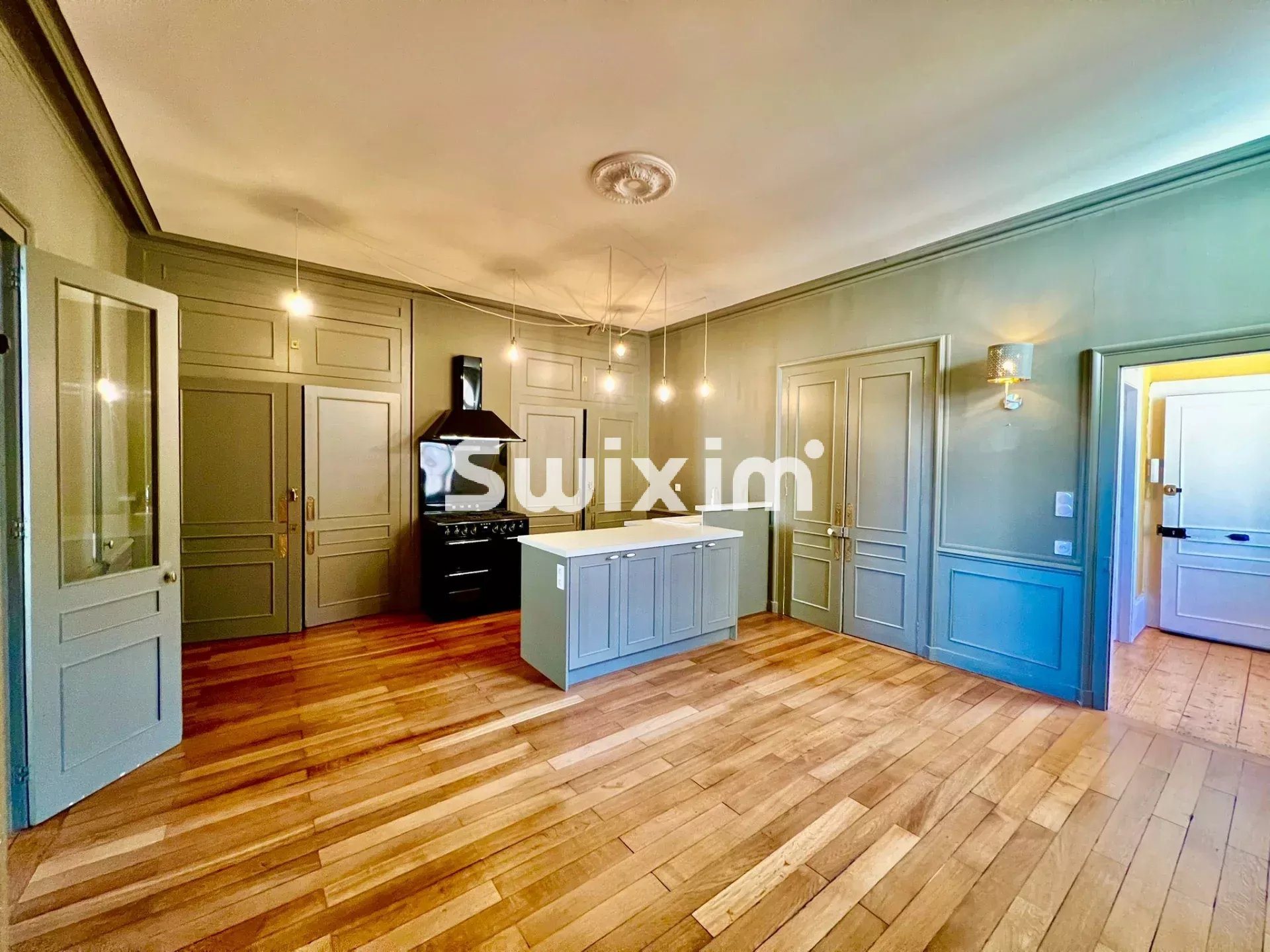 Appartement à vendre, 122m², Lons-le-Saunier