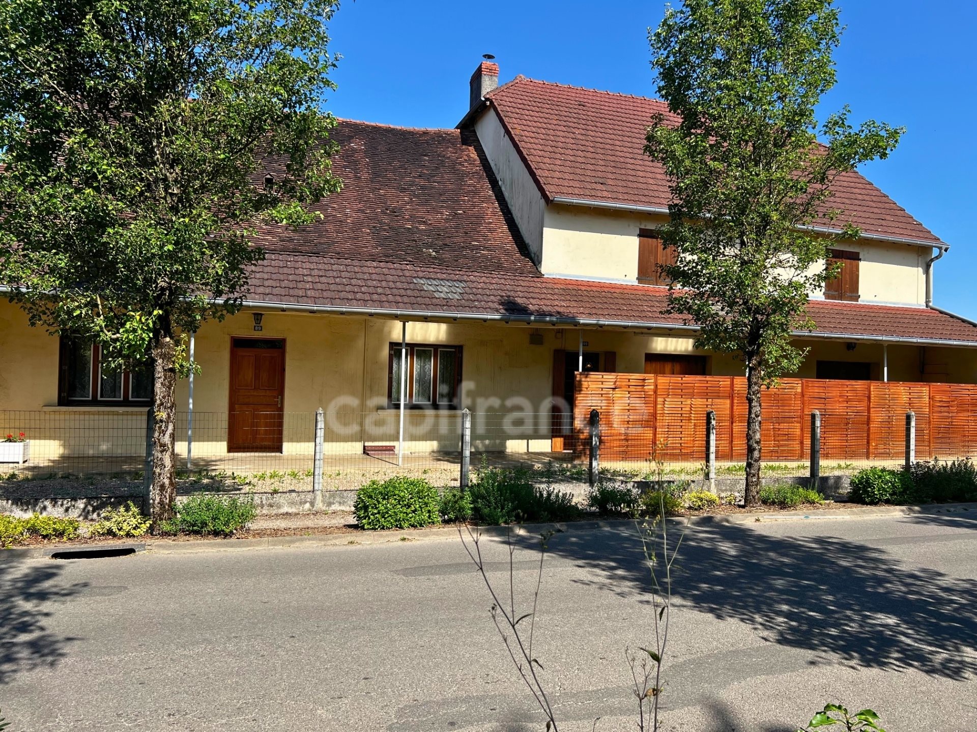 Maison à vendre, 300m², Savigny-en-Revermont