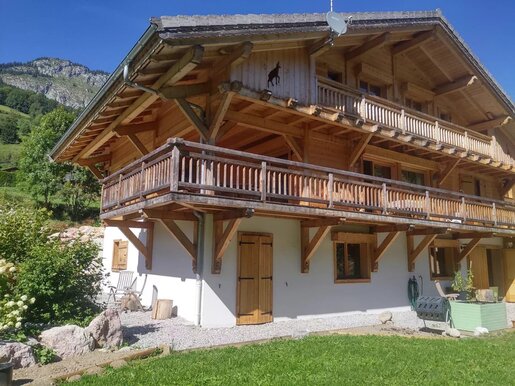 Maison 8 pièces 228 m² · à Abondance · 228 m² · 920 000 €