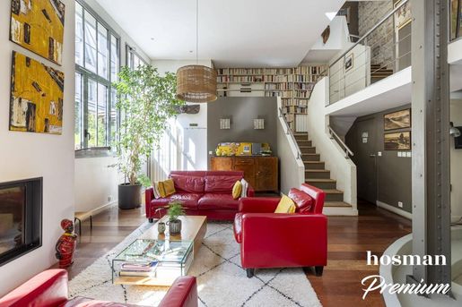 Appartement 6 pièces 148 m² · à Paris 10ème · 148 m² · 1 900 000 €