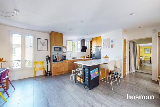 Appartement 6 pièces 130 m² · à Montreuil · 130 m² · 825 000 €