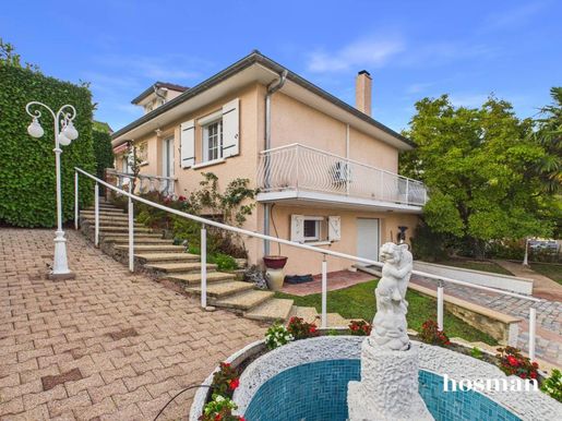 Maison 6 pièces 132 m² · à Saint-Bonnet-de-Mure · 132 m² · 549 000 €