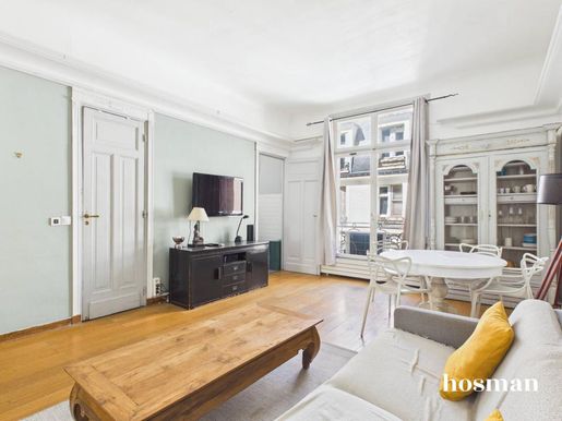 Appartement 2 pièces 56 m² · à Paris 8ème · 56 m² · 695 000 €