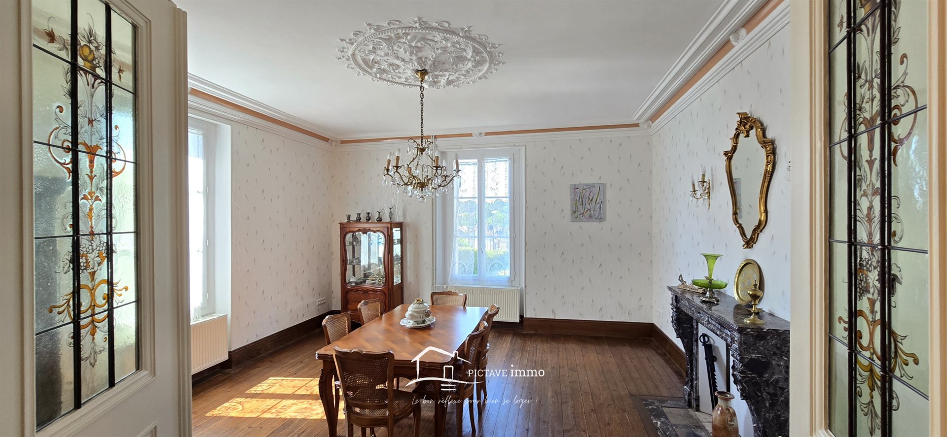 Maison à vendre, 234m², Lusignan
