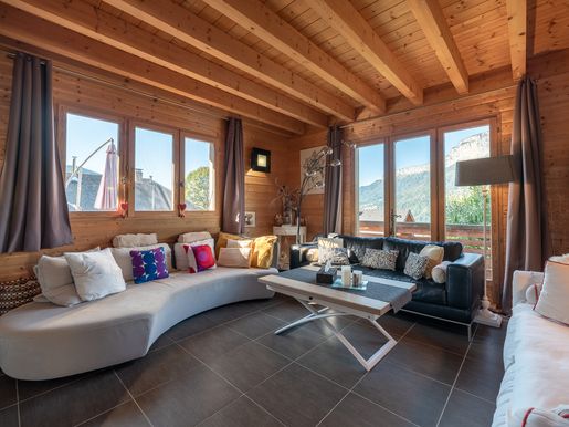 Maison 6 pièces 161 m² · à Alex · 161 m² · 1 120 000 €