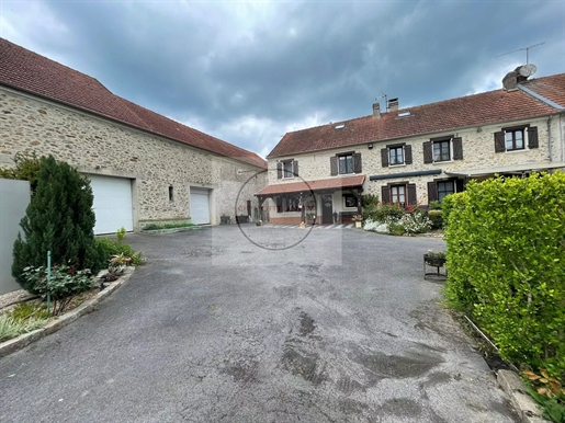 Maison 8 pièces 390 m² · à Rebais · 390 m² · 499 000 €