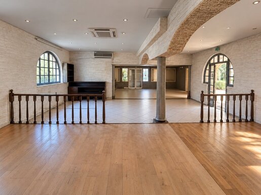 Local commercial 99 m² · à Cagnes-sur-Mer · 99 m² · 335 731 €