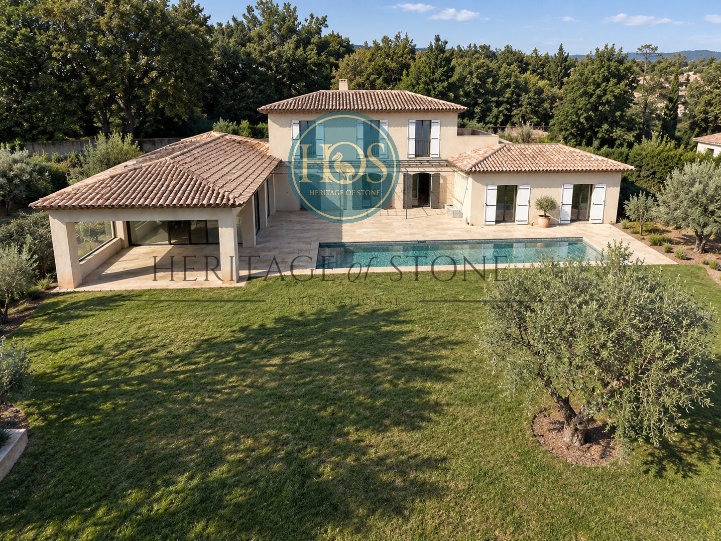 Maison à louer, 420m², Aix-en-Provence