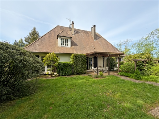 Maison 7 pièces 184 m² · à Tulle · 184 m² · 179 000 €