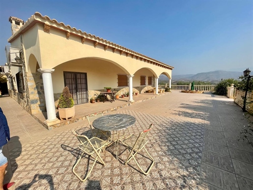 Advert pic 0