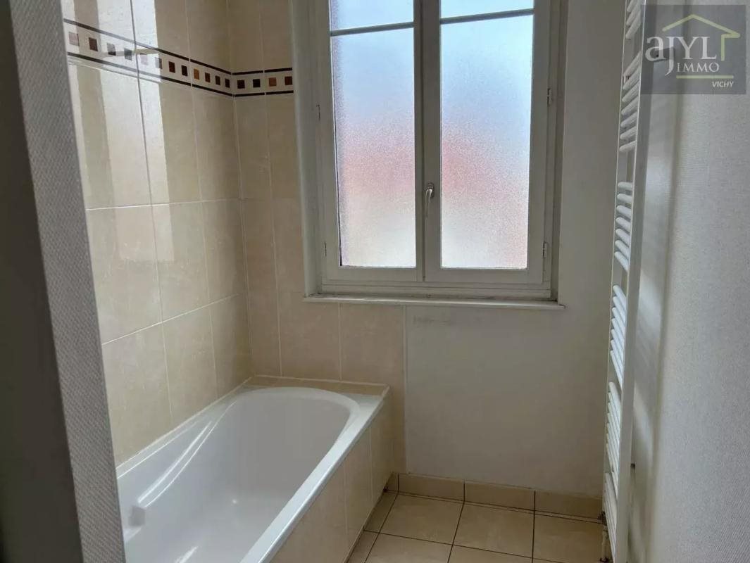 Appartement à vendre, 74m², Vichy