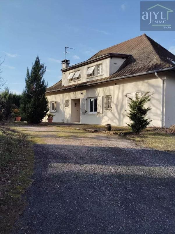 Maison à vendre, 220m², Thiers