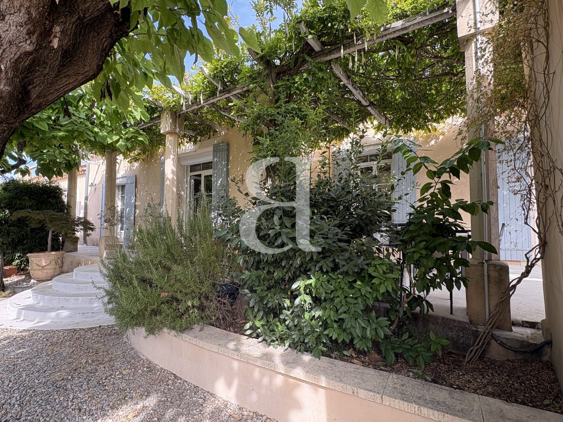 Maison à vendre, 151m², L'Isle-sur-la-Sorgue