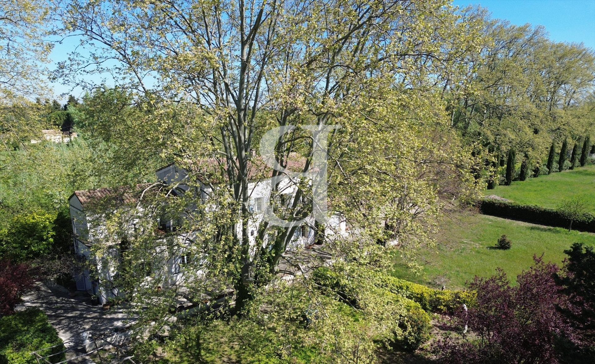 Maison à vendre, 250m², Caumont-sur-Durance