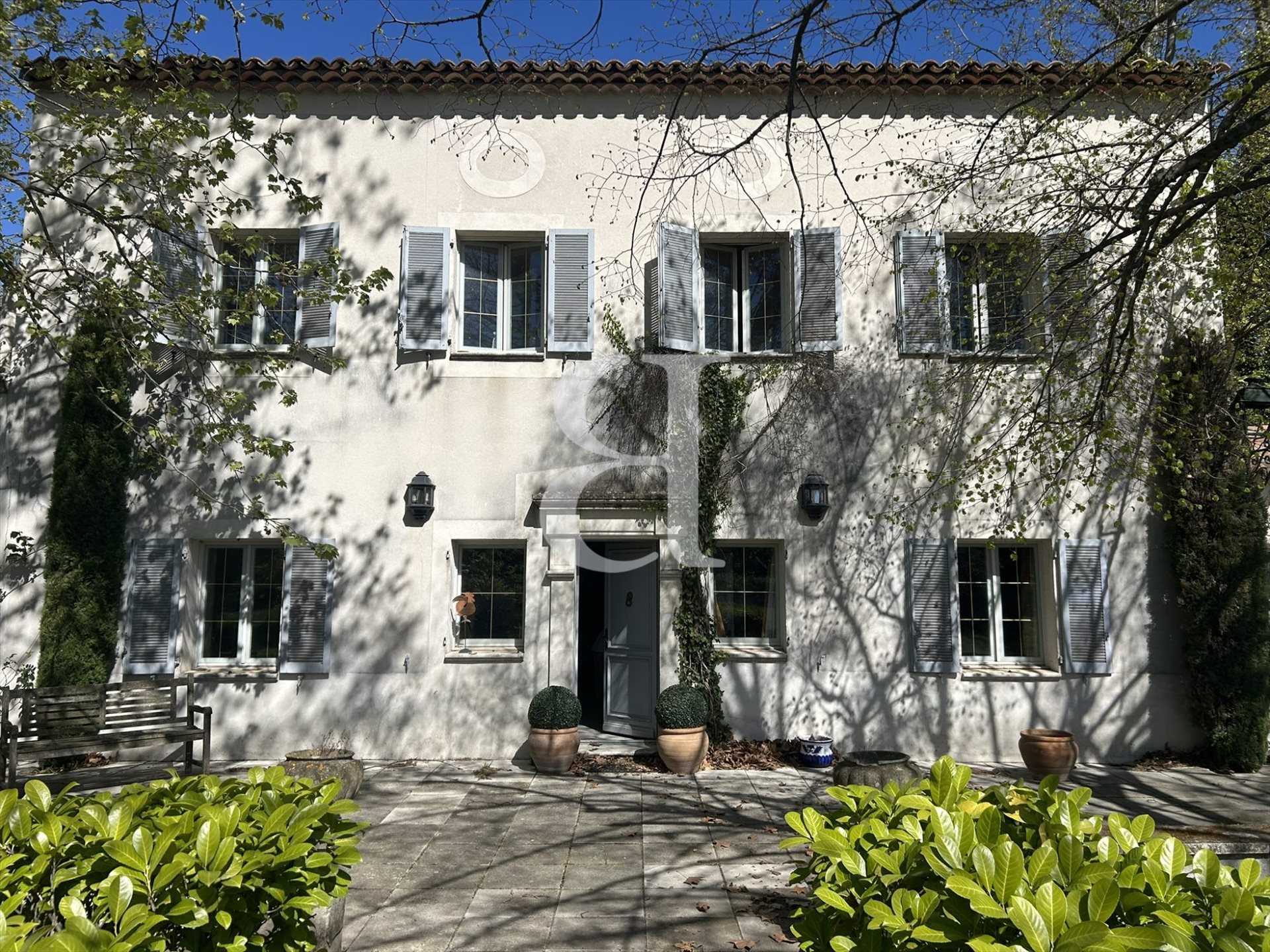 Maison à vendre, 250m², Caumont-sur-Durance