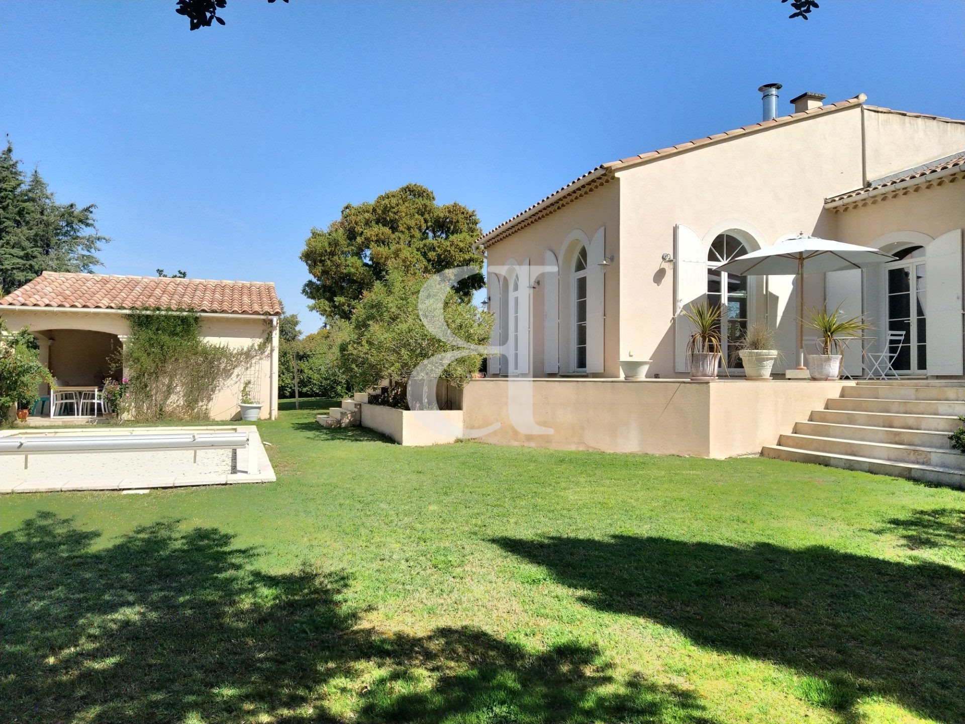 Maison à vendre, 156m², L'Isle-sur-la-Sorgue