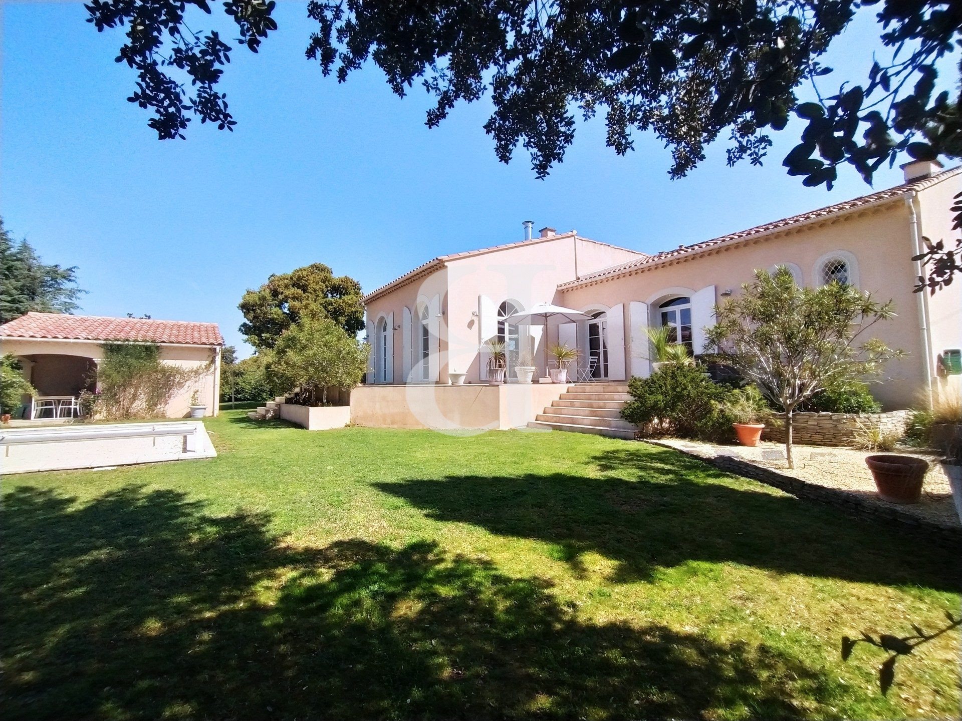 Maison à vendre, 156m², L'Isle-sur-la-Sorgue
