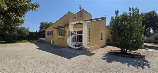 Maison 4 pièces 170 m² · à Carpentras · 170 m² · 494 000 €