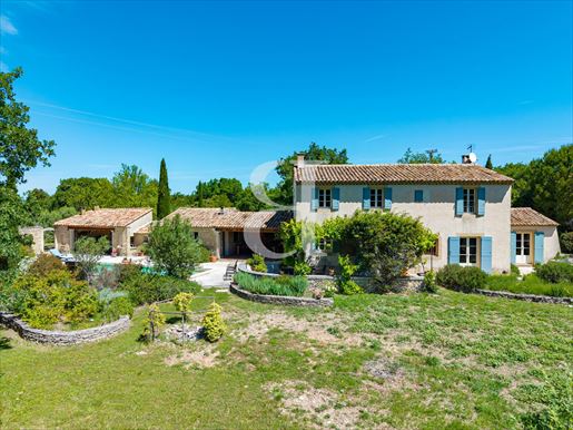 Maison 6 pièces 200 m² · à Ménerbes · 200 m² · 1 290 000 €