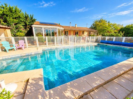 Maison 7 pièces 153 m² · à Grignan · 153 m² · 530 000 €