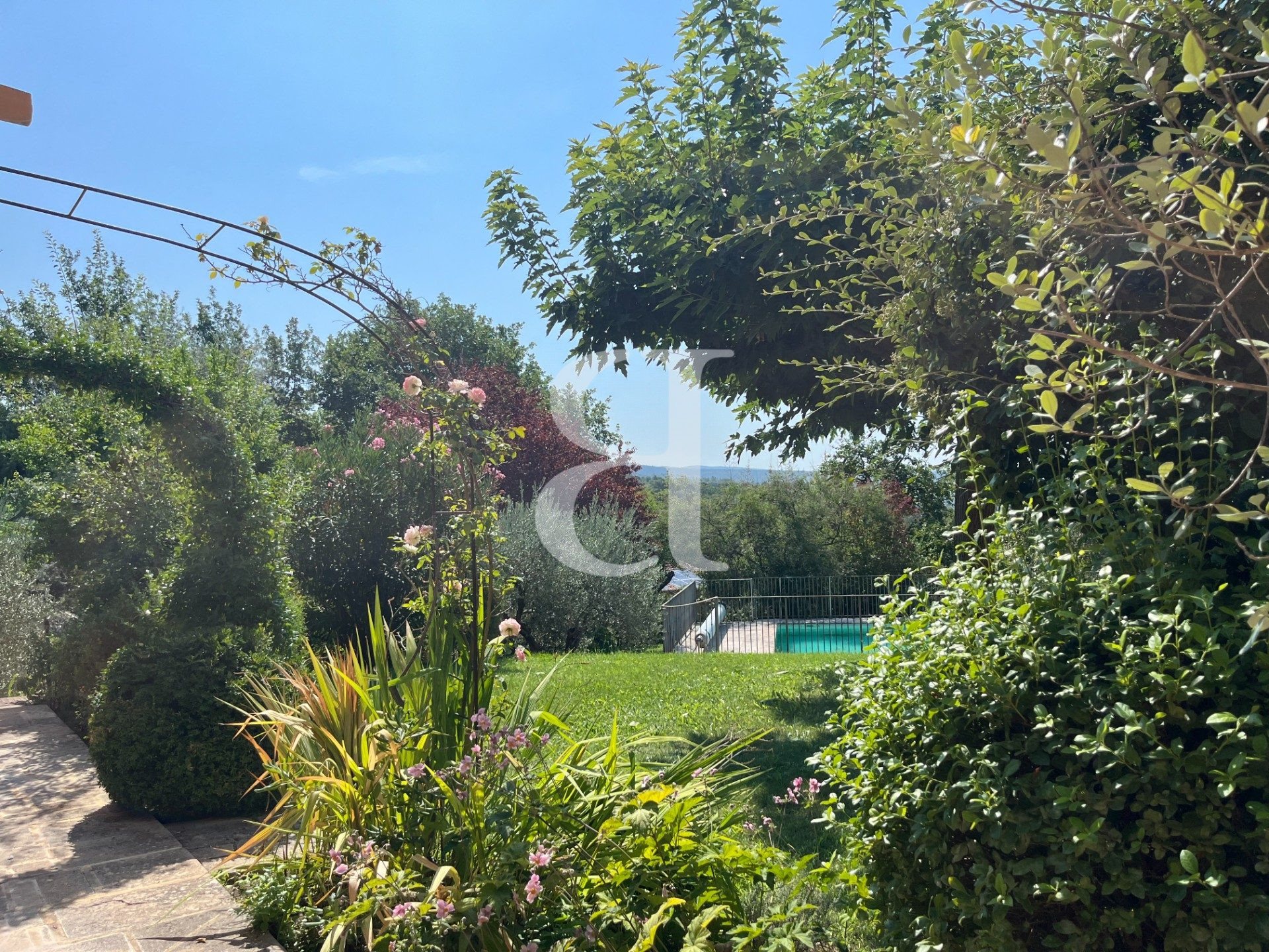 Maison à vendre, 228m², Flassan
