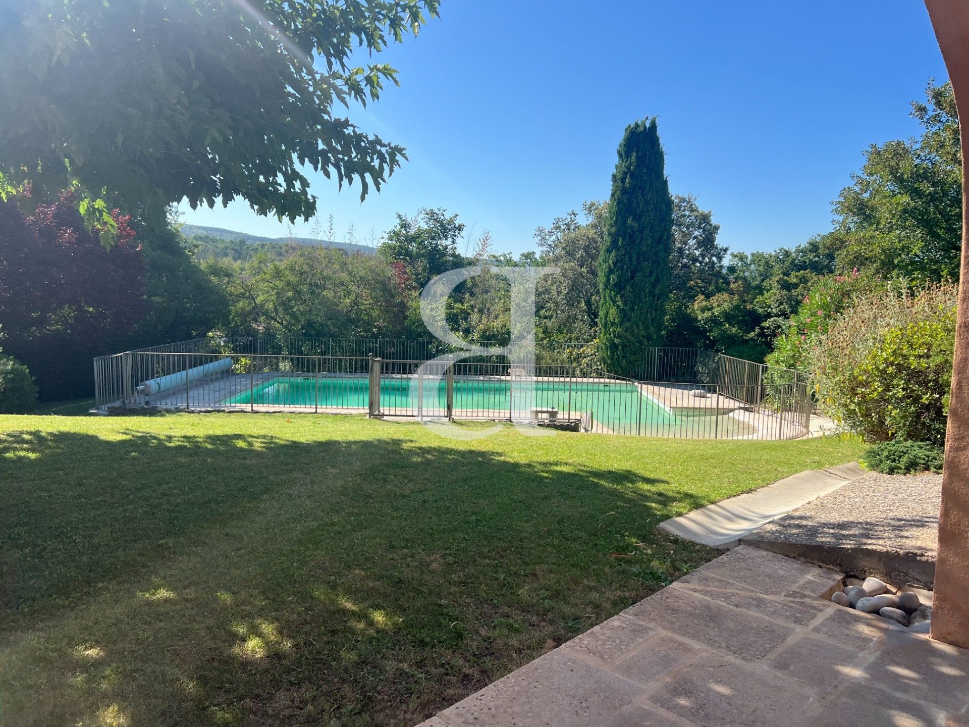 Maison à vendre, 228m², Flassan