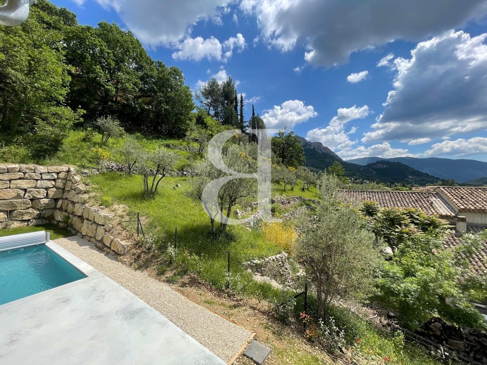 Maison à vendre, 113m², Buis-les-Baronnies