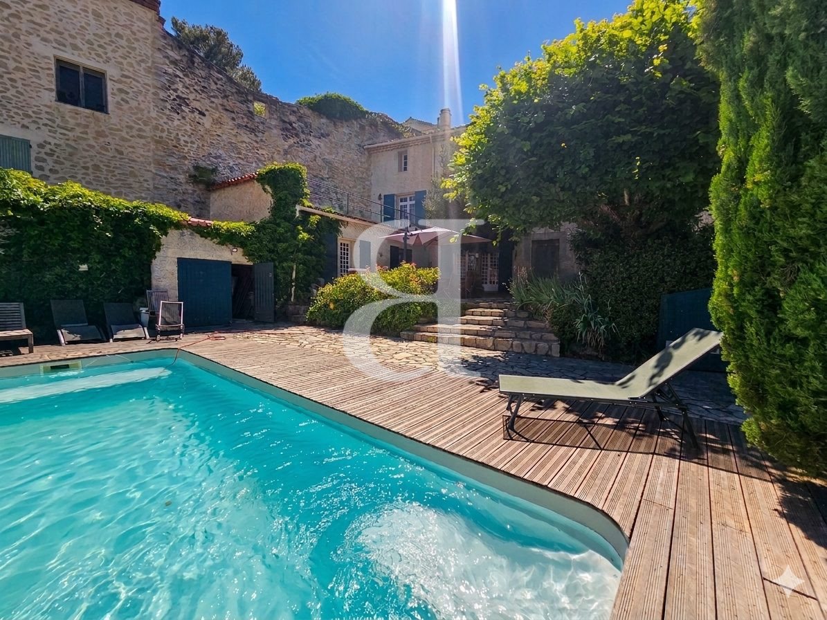 Maison à vendre, 205m², Mormoiron