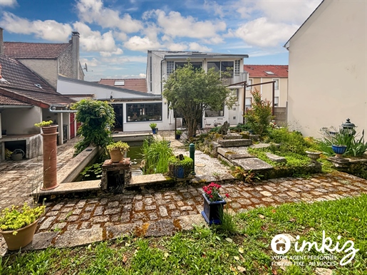 Maison 10 pièces 352 m² · à Villiers-sur-Orge · 352 m² · 825 000 €