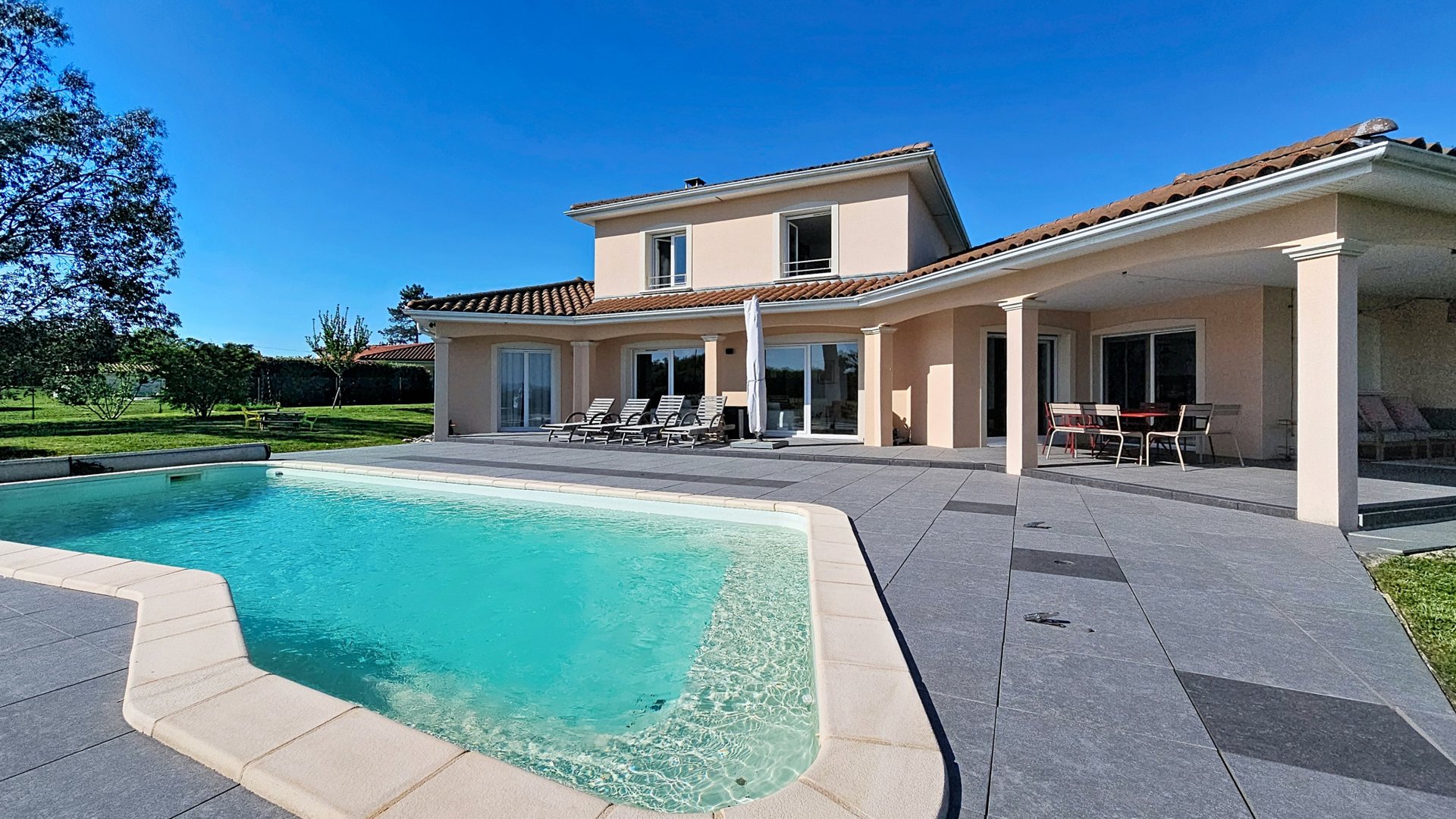 Maison à vendre, 184m², Saint-Georges-de-Reneins